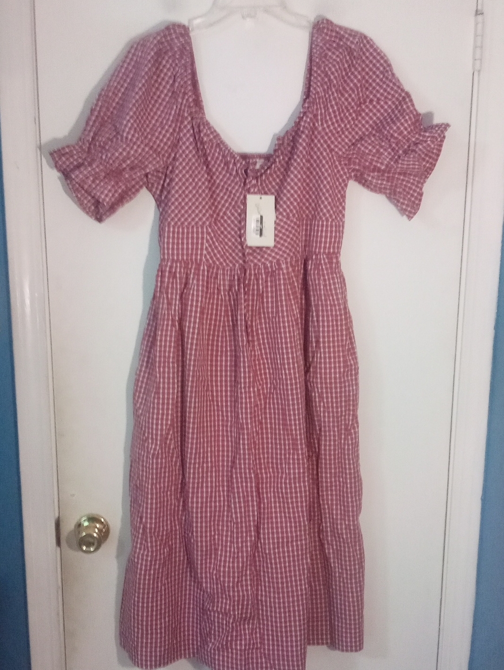 * Universal Thread' Red Gingham Puff-Sleeve Dress Medium NWT $40
